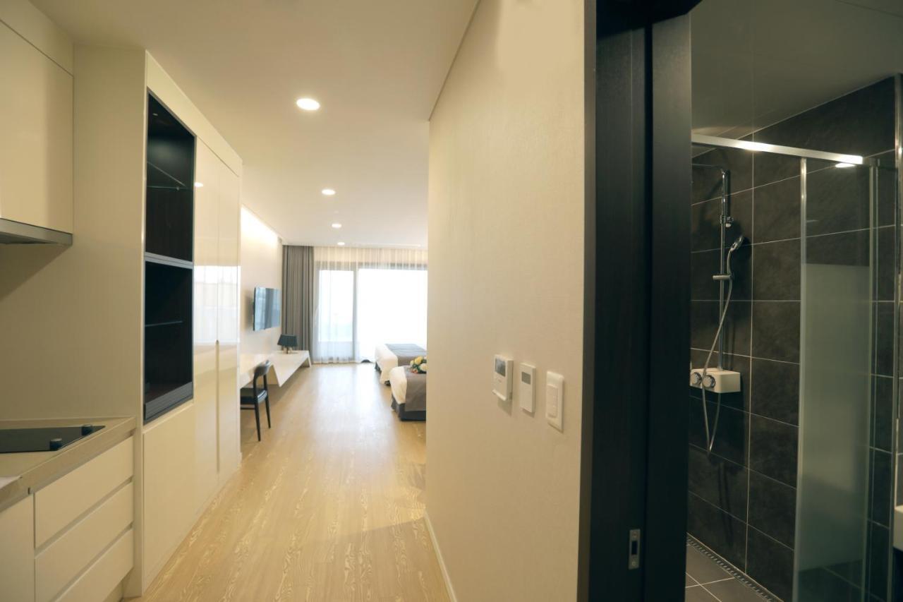 The Qube Resort Jeju Seogwipo Eksteriør billede