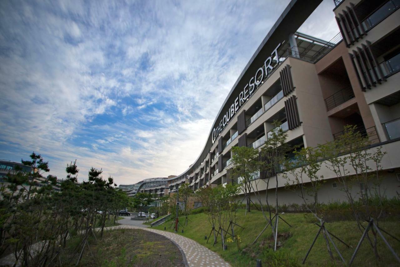 The Qube Resort Jeju Seogwipo Eksteriør billede