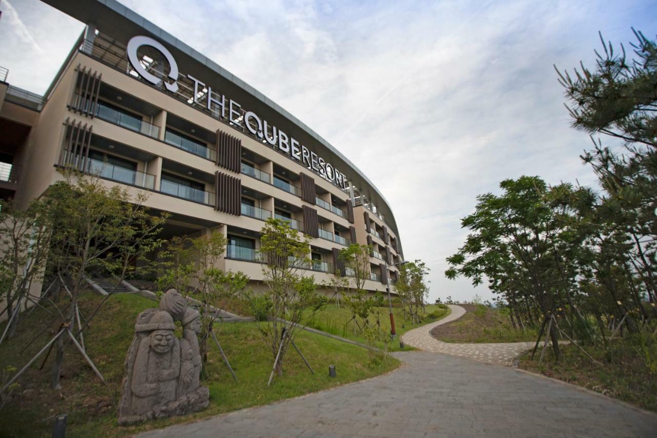 The Qube Resort Jeju Seogwipo Eksteriør billede