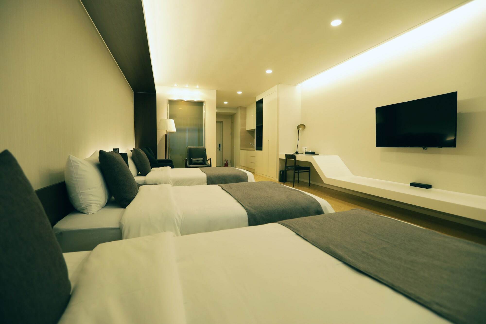 The Qube Resort Jeju Seogwipo Eksteriør billede